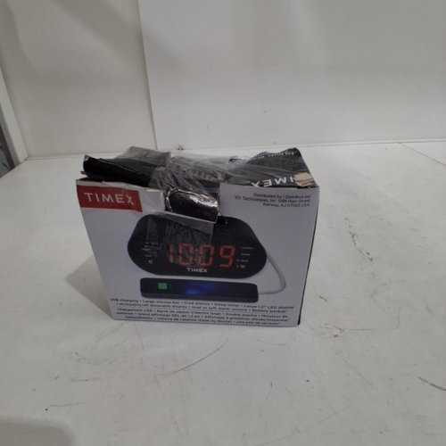 TIMEX DIGITAL DUAL ALARM CLOCK WITH AM/FM RADIO AND BATTERY BACKUP - BLACK (MODEL: T231B) image 4