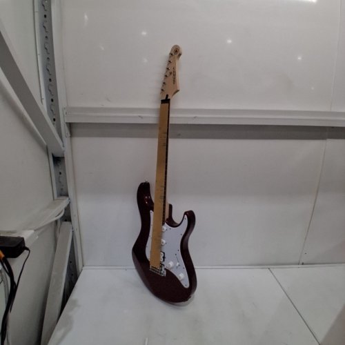 YAMAHA PACIFICA 6-STRING ELECTRIC GUITAR - METALLIC RED (MODEL: PAC012) image 2