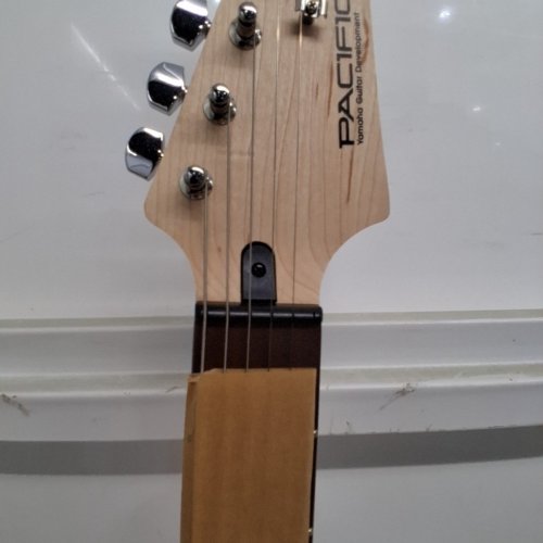 YAMAHA PACIFICA 6-STRING ELECTRIC GUITAR - METALLIC RED (MODEL: PAC012) image 3