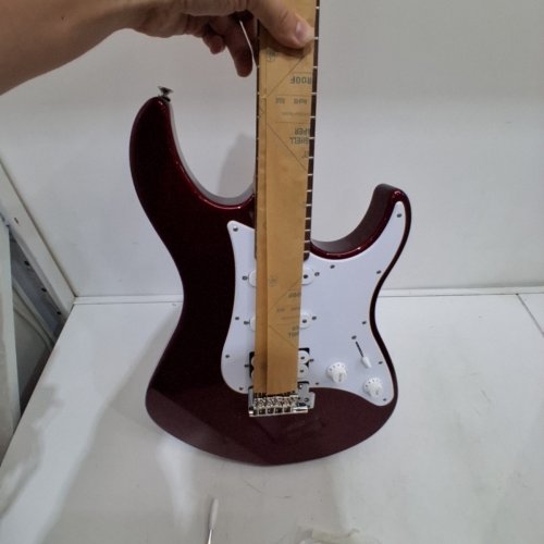 YAMAHA PACIFICA 6-STRING ELECTRIC GUITAR - METALLIC RED (MODEL: PAC012) image 7