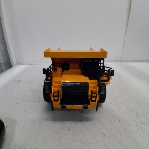 REMOTE CONTROL DUMP TRUCK WITH 9 CONTROLS - 2.4 GHZ - 1:18 - YELLOW/BLACK (MODEL: D93304/1/2) image 4