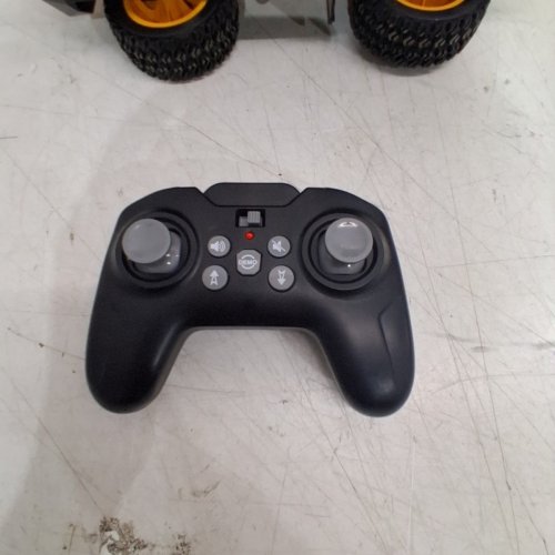 REMOTE CONTROL DUMP TRUCK WITH 9 CONTROLS - 2.4 GHZ - 1:18 - YELLOW/BLACK (MODEL: D93304/1/2) image 8
