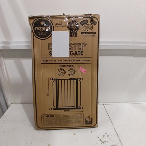 REGALO EASY STEP SAFETY GATE - 29"- 38.5" - WHITE (MODEL : 1160-DS) image 3