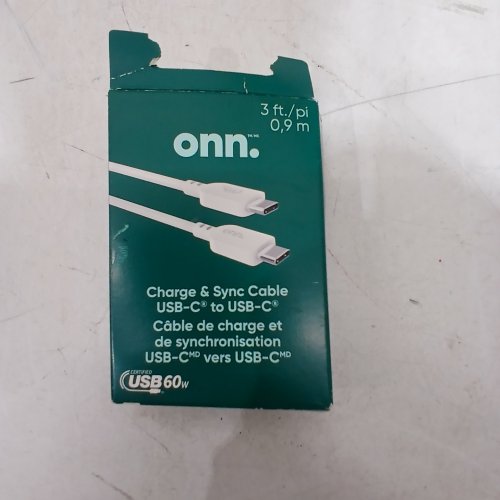 ONN. CHARGE AND SYNC USB-C TO USB-C CABLE - 3FT- WHITE image 2
