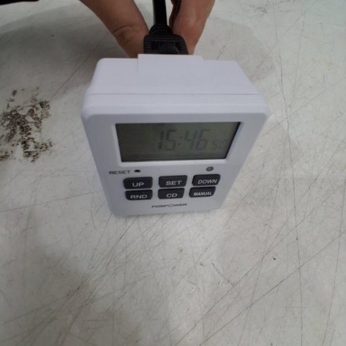FOSPOWER 7-DAY PROGRAMMABLE DIGITAL OUTLET TIMER WITH TWO OUTLETS - 125VAC - WHITE (MODEL: TUE-19) image 2