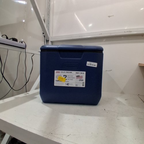 COLEMAN PORTABLE HARD COOLER / CHILLER - 30QT - SAPPHIRE BLUE (MODEL : 2226954) image 2
