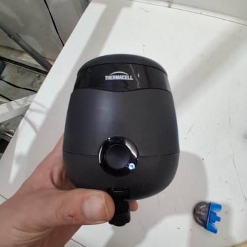 THERMACELL E-SERIES RECHARGEABLE MOSQUITO REPELLENT WITH 20 FEET ZONE - BLACK image 2