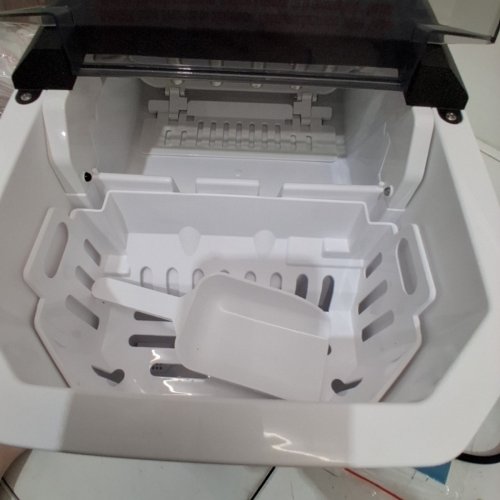 EUHOMY COUNTERTOP ICE MAKER MACHINE WITH HANDLE BASKET AND SCOOP -1.2L - MAKES 26LB/DAY - BLACK (MODEL: IM011-BBL-CAEH) image 4
