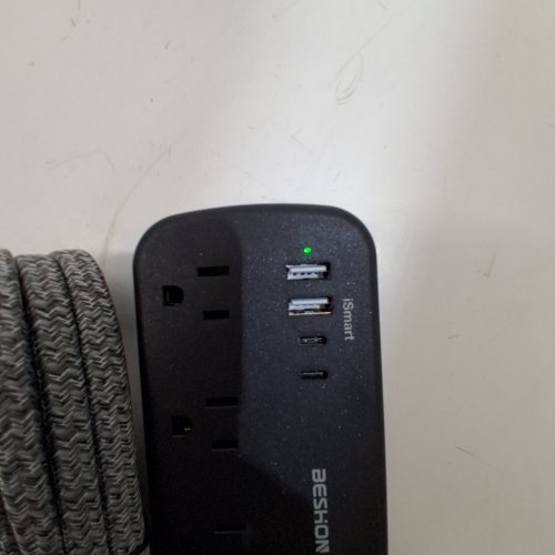 BESHON POWER STRIP SURGE PROTECTOR WITH FLAT PLUG, 6 OUTLETS, 2 USB-C, AND 2 USB-A - 15FT - BLACK (MODEL: BS621) image 2