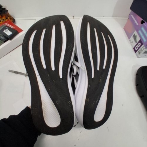 MENS ADIDASATHLETIC RUNNING SHOES - SIZE 8 -WHITE / BLACK image 3