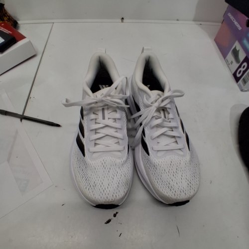 MENS ADIDASATHLETIC RUNNING SHOES - SIZE 8 -WHITE / BLACK image 5