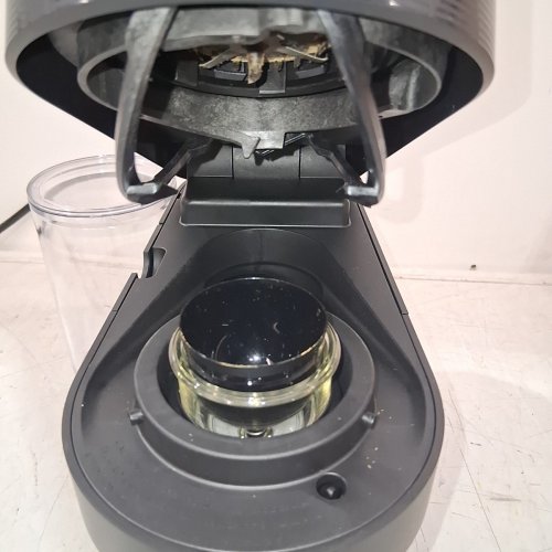 NESPRESSO BY DELONGHI VERTUO POP+ SINGLE SERVE COFFEE & ESPRESSO MACHINE - LIQUORICE BLACK (MODEL: ENV92B) image 5
