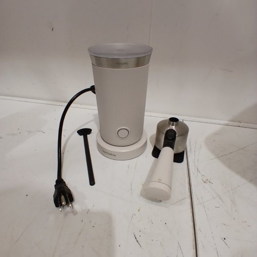 PHILIPS BARISTINA AUTOMATIC ESPRESSO MACHINE WITH BUILT-IN GRINDER AND MILK FROTHER BUNDLE - WHITE (MODEL: BAR300) image 5