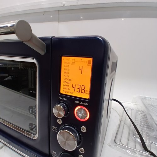 BREVILLE THE SMART OVEN AIR FRYER PRO CONVECTION TOASTER OVEN - DAMSON BLUE (MODEL: BOV860BTRUSC) image 2