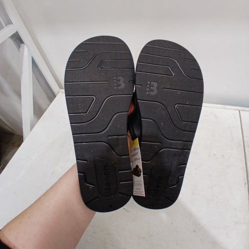 MEN'S BENCH COMFORT FLIP FLOPS - SIZE 9 - BLACK (STYLE : 1872039) image 3