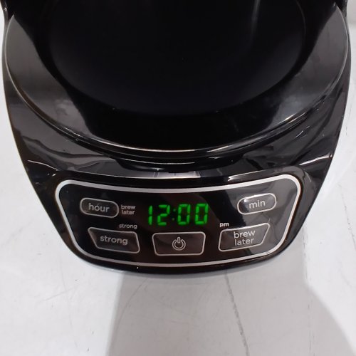 BLACK+DECKER 12-CUP COFFEE MAKER WITH VORTEX TECHNOLOGY - BLACK (MODEL: CM1110BC) image 2