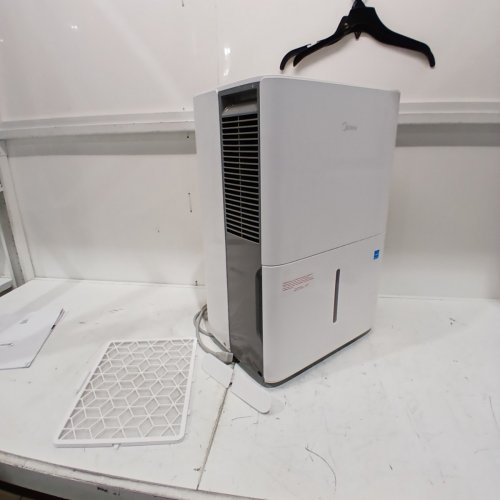 MIDEA ENERGY STAR CERTIFIED DEHUMIDIFIER WITH REUSABLE AIR FILTER AND APP CONTROL - 4500 SQ.FT - 23.6L - WHITE (MODEL: MAD50C1AWS-A) image 3