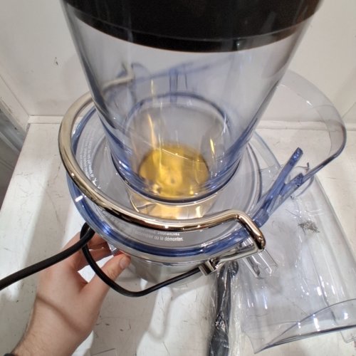 BREVILLE THE JUICE FOUNTAIN COLD PLUS CENTRIFUGAL JUICER - 70OZ JUG - BRUSHED STAINLESS STEEL (MODEL: BJE530BSS) image 2
