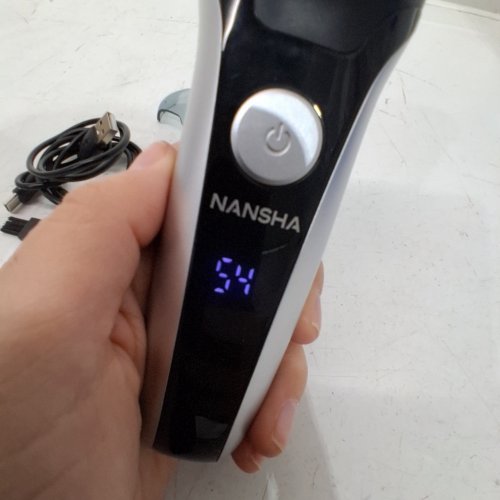 NANSHA ELECTRIC SHAVER - 3.7 V 5W - BLACK / SILVER (MODEL: RT53) image 2