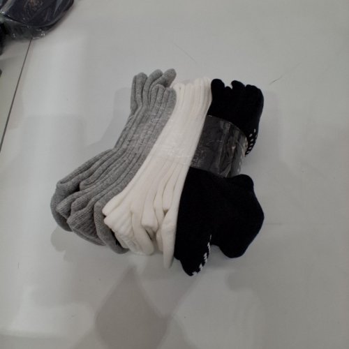 6PR WOMEN'S BALA GRIP GRIPPY SOCKS - ONE SIZE- WHITE/GREY/BLACK (STYLE: 1993572) image 2