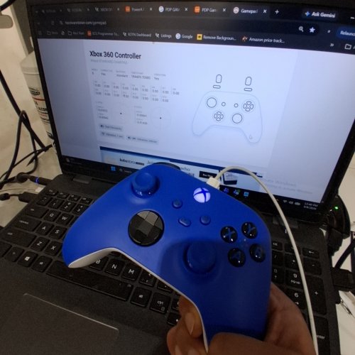XBOX ONE CORE CONTROLLER - SHOCK BLUE image 2