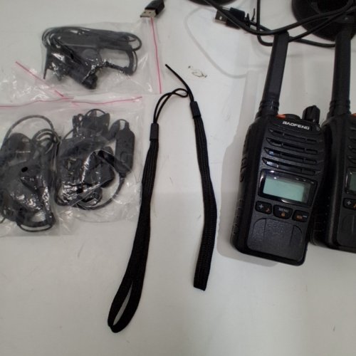3PK BAOFENG BF-88ST TWO-WAY FRS/PMR RADIOS WITH CHARGING BASES - 1200MAH - BLACK (MODEL: MP88 3P Z7B D83) image 6