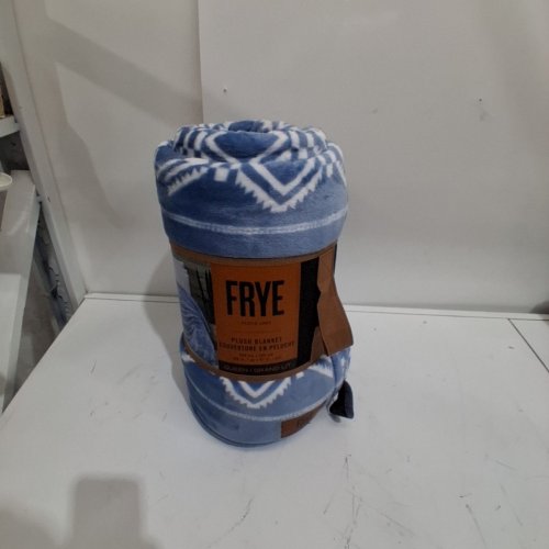 FRYE SOFT THROW BLANKET - 98" X 92" - QUEEN - BLUE / WHITE (MODEL: 1744551) image 3