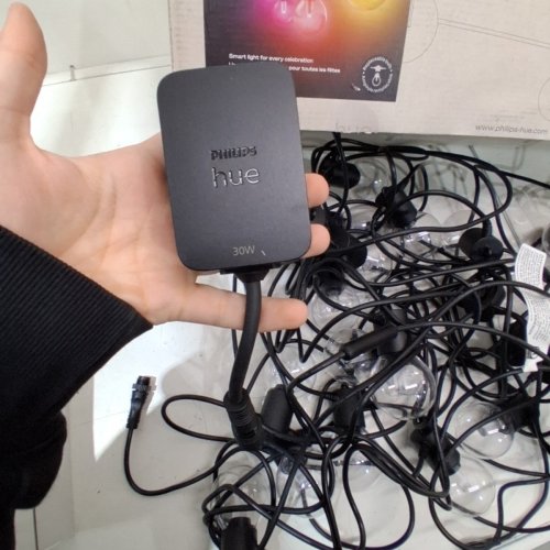 PHILIPS HUE OUTDOOR SMART STRING LIGHTS COMPATIBLE WITH HUE APP, ALEXA, GOOGLE AND APPLE HOME - 91FT - BLACK image 5