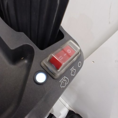 BISSELL REVOLUTION HYDROSTEAM CARPET CLEANER - (MODEL: 4123B) image 2