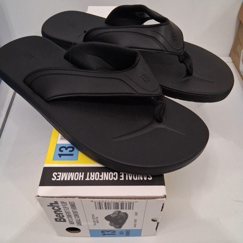 MEN'S BENCH COMFORT FLIP FLOPS - SIZE 13 - BLACK (STYLE: 1872043) image 2