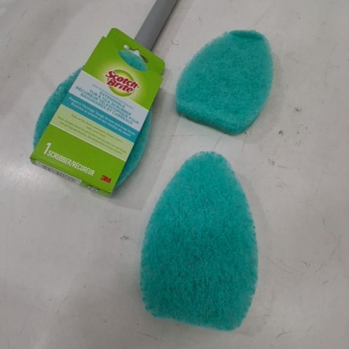4PC SCOTCH-BRITE EXTENDABLE TUB AND TILE SCRUBBER KIT WITH REFILLS - EXTENDS UP TO 25" - GREY/LIGHT BLUE (MODEL:549X-560-SIOC) image 3