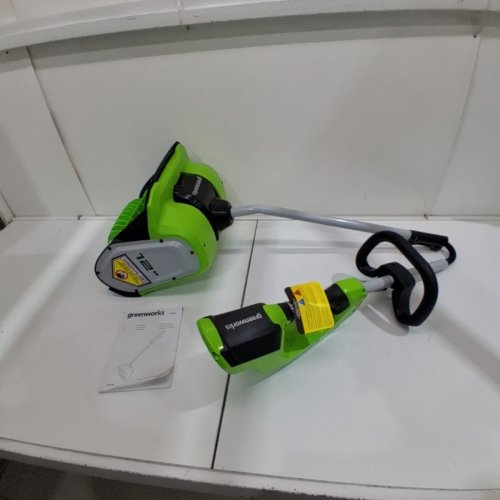 GREENWORKS CORDLESS SNOW SHOVEL **TOOL ONLY** - 40V - 12" - GREEN (MODEL: SSF405/2605602) image 2