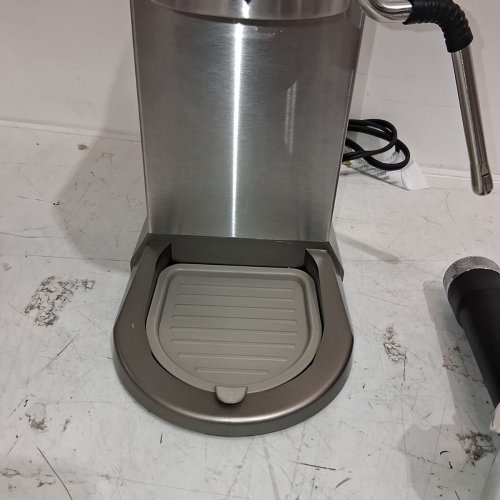 DEDICA DUO ESPRESSO MACHINE WITH COLD BREW - STAINLESS STEEL (MODEL: EC890M) image 7