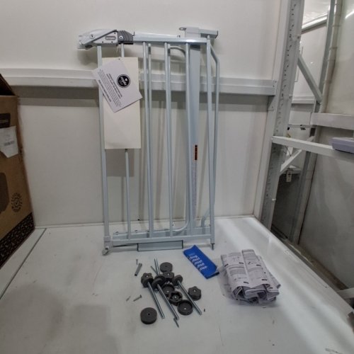 REGALO EASY STEP SAFETY GATE - 29"- 38.5" - WHITE (MODEL: 1160-DS) image 3