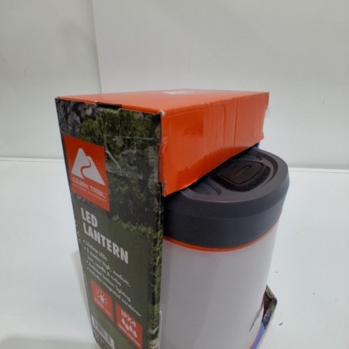 OZARK TRAIL LED LANTERN UP TO 300 HOUR RUN TIME - 1500 LM - GREY/ORANGE image 3