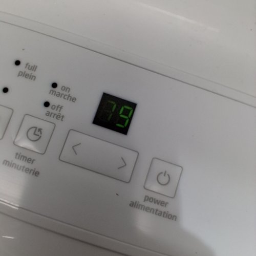 MIDEA EASYDRY DEHUMIDIFIER WITH DIGITAL DISPLAY - 1500SQ.FT. COVERAGE - WHITE (MODEL: MAD22C1AWS) image 2