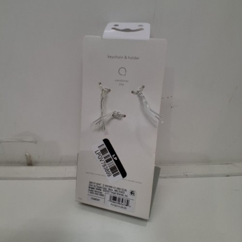 HEYDAY KEYCHAIN AND HOLDER FOR APPLE AIRTAG - STRAWBERRY image 3