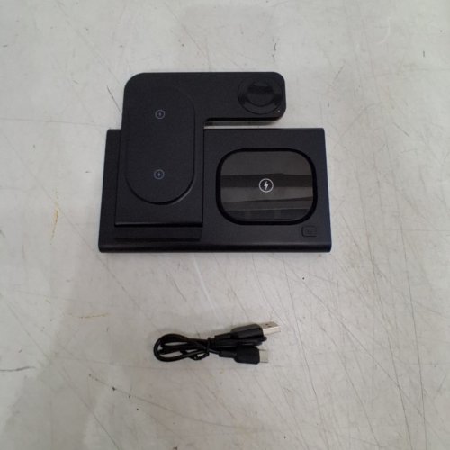 JUST WIRELESS 3-IN-1 PORTABLE WIRELESS CHARGER FOR APPLE PRODUCTS - BLACK (MODEL: 04099-V) image 3