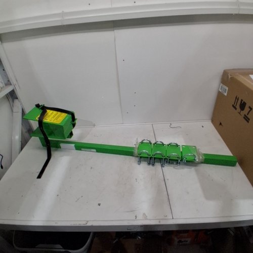 MOBILE ELEVATIONG WORK PLATFORM (MEWP) CHERRY PICKER/BOOM LIFT SCAFFOLD HANDLING ATTATCHMENT - GREEN (MODEL: BR-02) image 3
