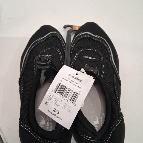 KIDS ATHLETIC WORKS WATER SHOES - 2/3 - BLACK (STYLE: 14WATERY22) image 2