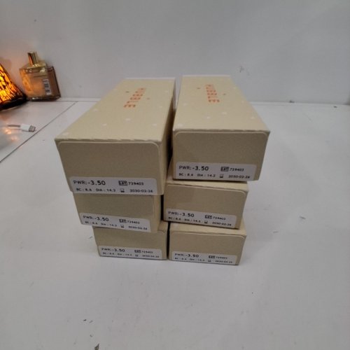 6 (15PR) ADULT HUBBLE DAILY CONTACT LENSES - B.C: 8.6 / DIA: 14.2 / -3.50 image 3