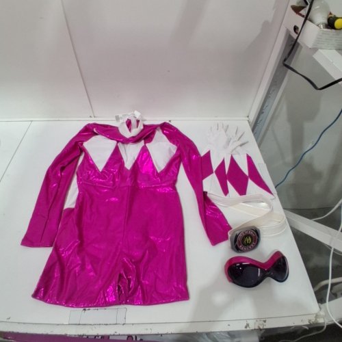 4PC WOMEN'S POWER RANGERS PINK RANGER COSTUME - MEDIUM - PINK image 3