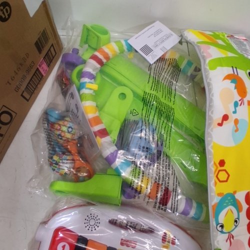 FISHER-PRICE DELUXE KICK & PLAY PIANO GYM AND MARACAS - GREEN - (MODEL: FVY57) image 4
