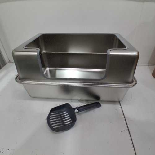 METAL KITTY LITTER BOX WITH RAISED WALLS AND SCOOP -24"X16"X12" - SILVER image 2