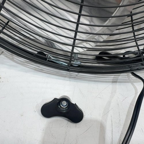 AMAZON BASICS INDUSTRIAL WALL MOUNT FAN - BLACK (ITEM: B0DN21M7VN) image 6