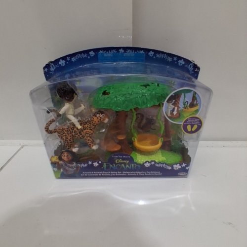 DISNEY ENCANTO ANTONIO & ANIMALS STEP & SWING TOY SET image 2
