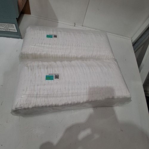82PK PAMPERS AMORE MOST ABSORBENT AND BEST DIAPER - SIZE 1 - WHITE (UPC: 03077224453) image 2