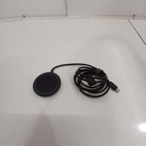 ANKER ZOLO MAGNETIC WIRELESS CHARGER WITH 5FT CABLE - 15W - COMPATIBLE WITH MAGSAFE DEVICES - BLACK image 3