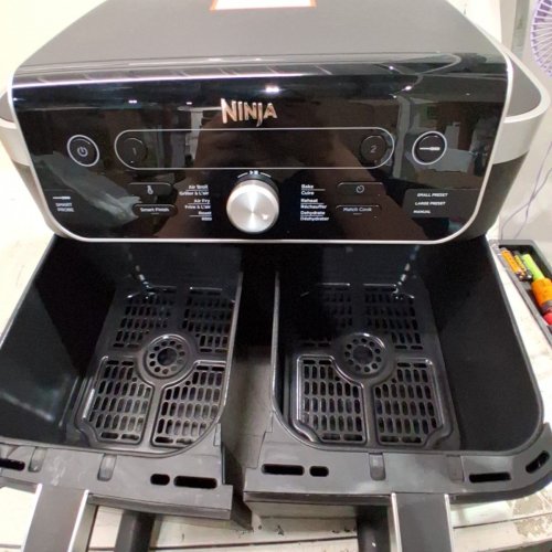 NINJA 6-IN-1 DUALZONE SMART XL 2-BASKET AIR FRYER WITH BUILT-IN SMART THERMOMETER - 10 QT - BLACK (MODEL: DZ950C) image 5