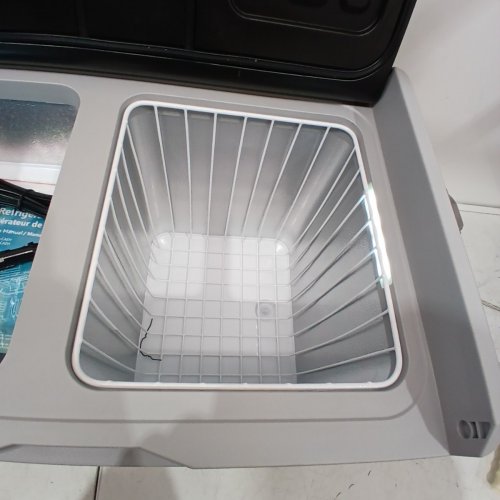 EUHOMY ELECTRIC COOLER PORTABLE FREEZER WITH APP CONTROL - 12V - 53QT(50L) - BLACK (MODEL: CF024-35BL-CAEH) image 8